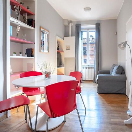 Navigli-Duomo Apartment With Netflix+Wifi Mediolan Zewnętrze zdjęcie